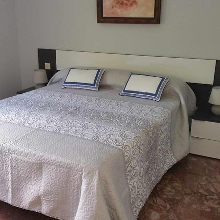 Sauces Parking Gratis Climatizado Apartment Jaen Exterior photo
